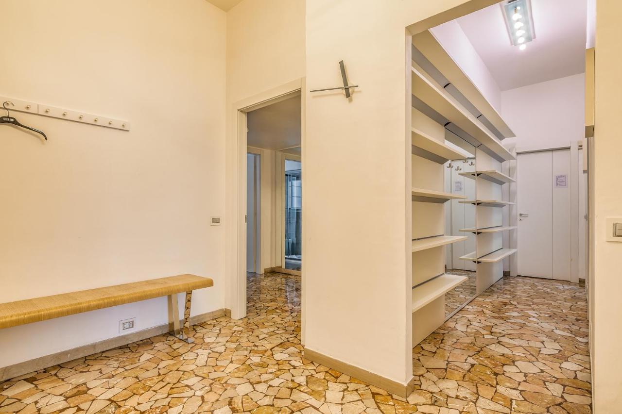 Ampio Zona Moscova Con Due Terrazzi Apartamento *