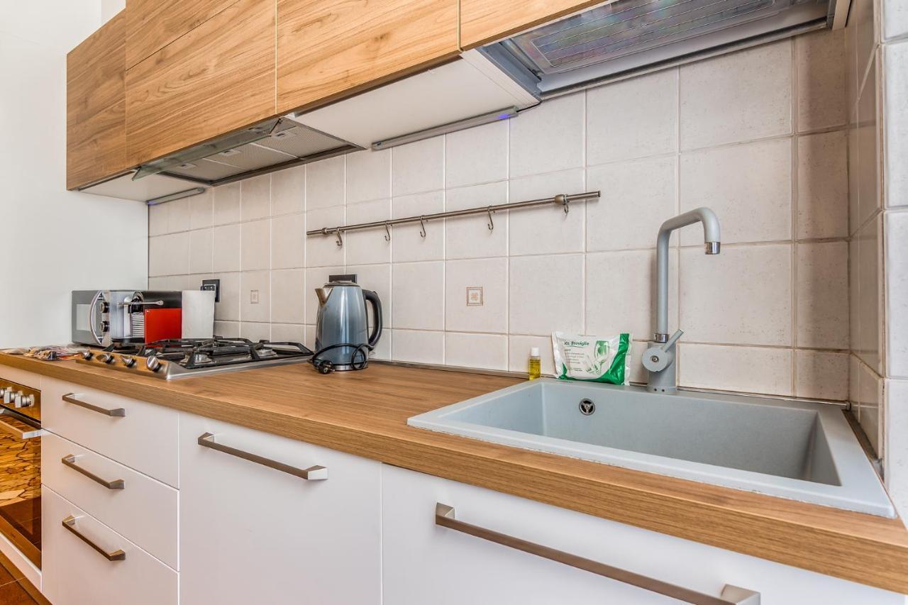 Apartamento Ampio Zona Moscova Con Due Terrazzi Milán